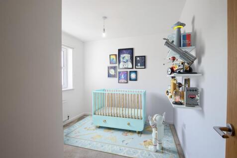 bedroom.four