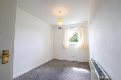 bedroom.two.jpg