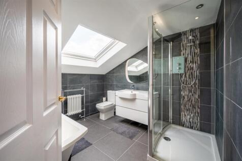 En Suite (2).jpg