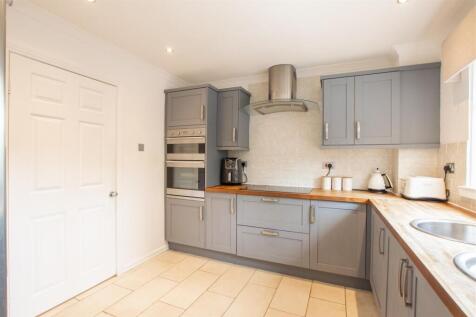 kitchen-1.jpg
