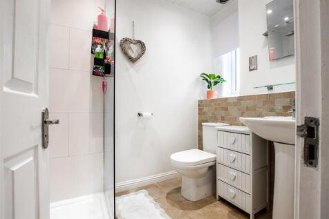 ensuite-1.jpg