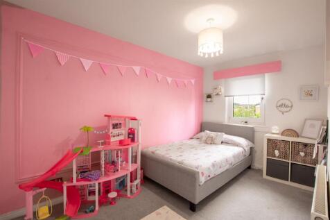 bedroom.three-4.jpg