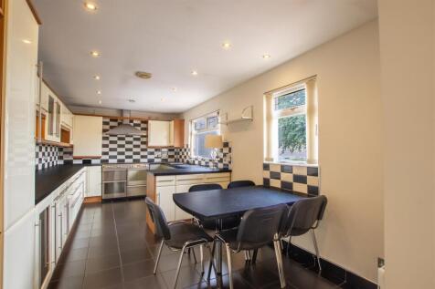 kitchen-1.jpg