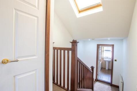 hallway-2.jpg