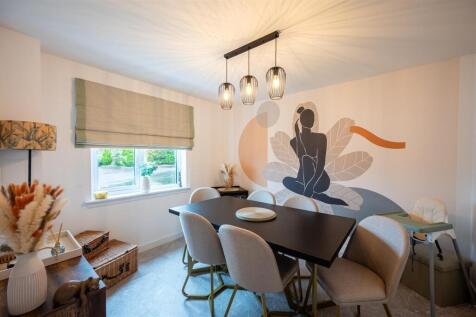 Dining Room (2).jpg