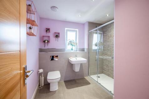 En Suite (2).jpg