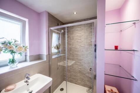 En Suite (1).jpg