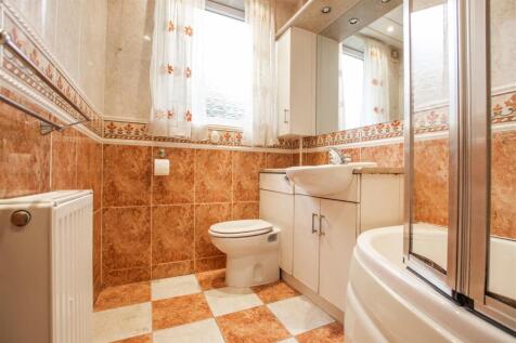 bathroom-1.jpg