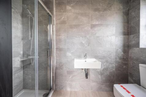 En Suite (4).jpg