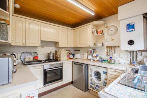 kitchen-1.jpg