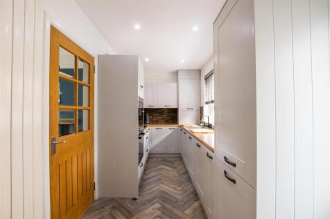 kitchen-2-2.jpg