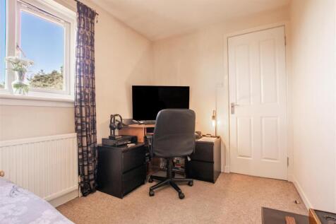 bedroom.two-1.jpg