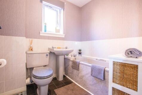 bathroom-1.jpg