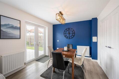 Kitchen Dining (3).jpg