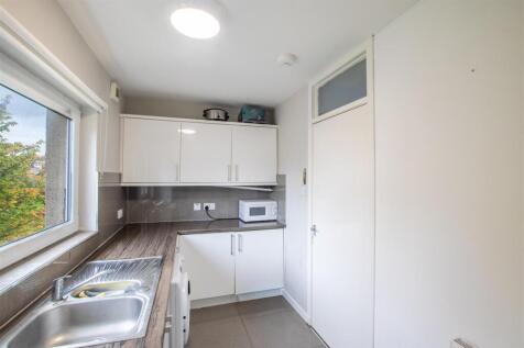 kitchen-1.jpg