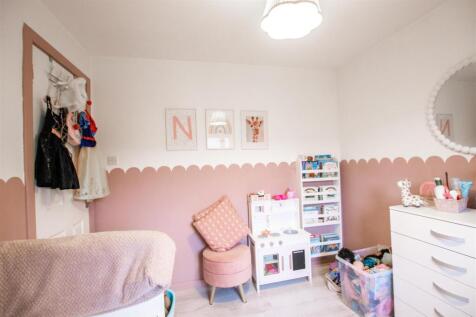 bedroom-1.jpg