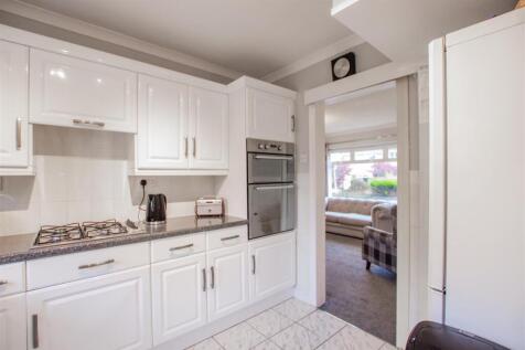 kitchen-1.jpg