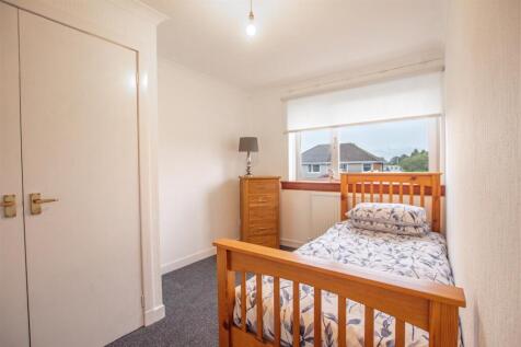 bedroom.two.jpg