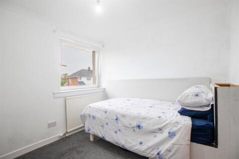 bedroom.three-1.jpg