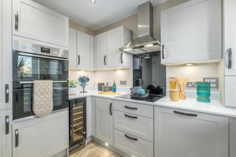 G400188_Central_Square_Stirling_Kitchen 2.jpg