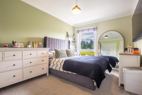 bedroom.1-2.jpg