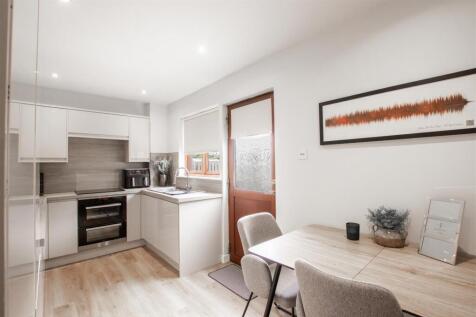 kitchen-4-2.jpg