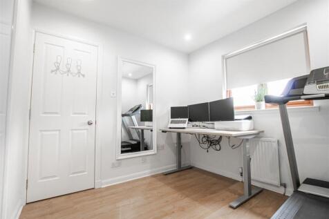 bedroom.2-2-2.jpg
