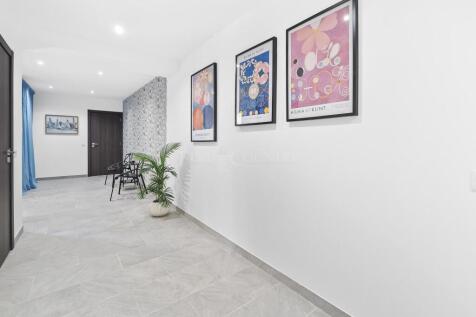 Property Image 79