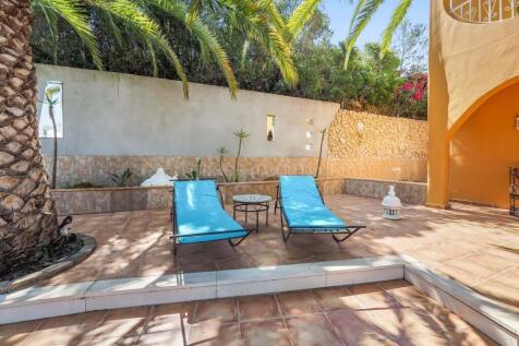 Property Image 28