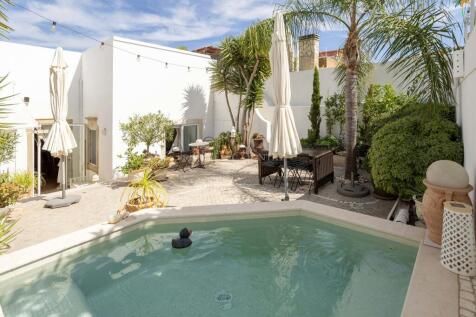 Property Image 33
