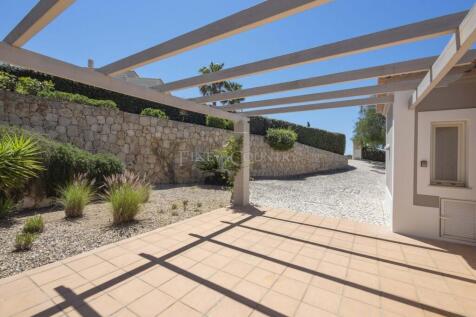 Property Image 37