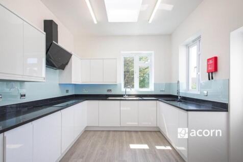 Communal Kitchen