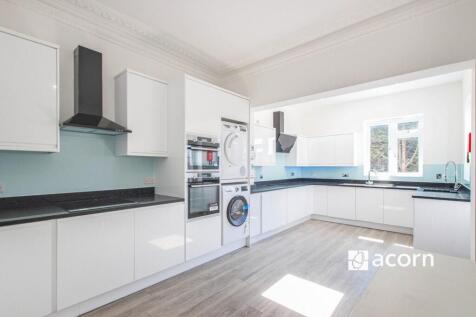 Communal Kitchen