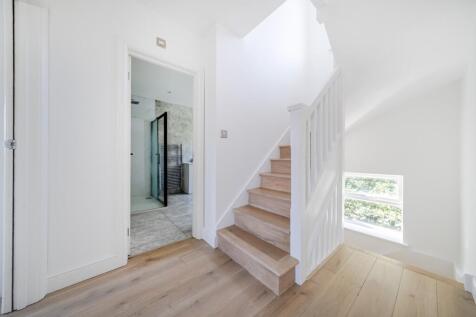 1355583-7-68cd659...