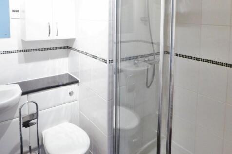 En-Suite Shower R...