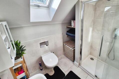 En-Suite to Bedro...