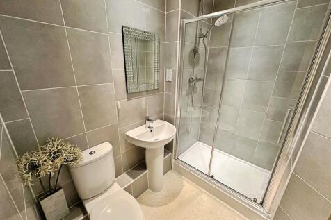 En-Suite Shower R...