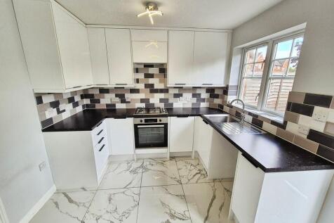 Kitchen/Breakfast...