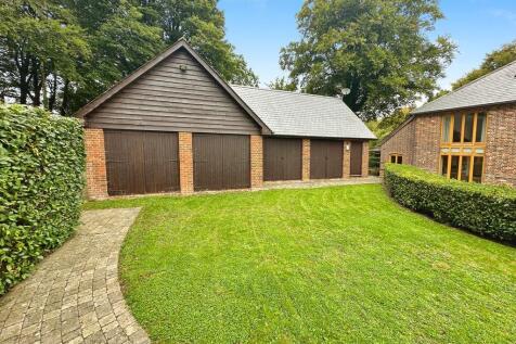 Double Garage