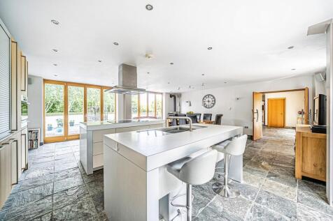 Kitchen/Dining Ro...
