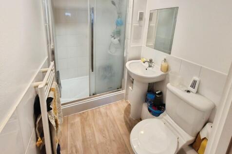 En-Suite Shower R...