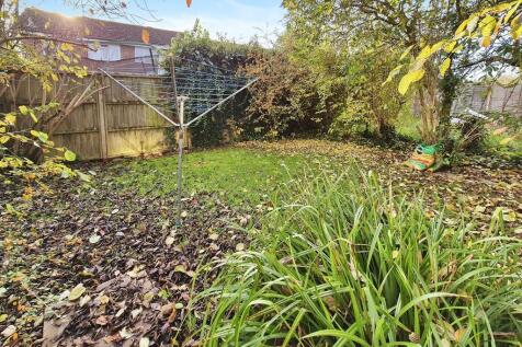 9c8d6475-Garden2