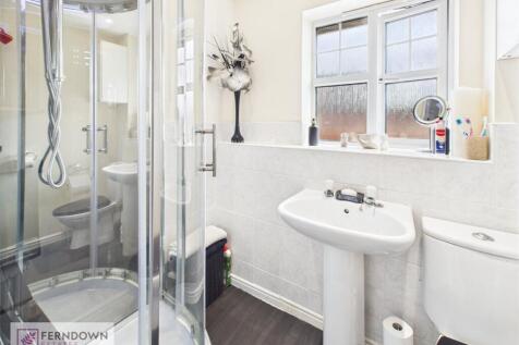 Family Shower Room