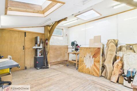 Office/Garage
