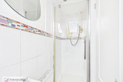 Bedroom 3 - Ensuite