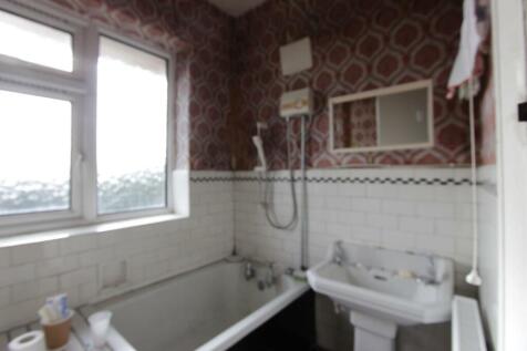 6. Bathroom 1 .JPG