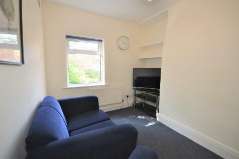 Flat-1-88-Brunswick-Street-Living-Room-1.JPG