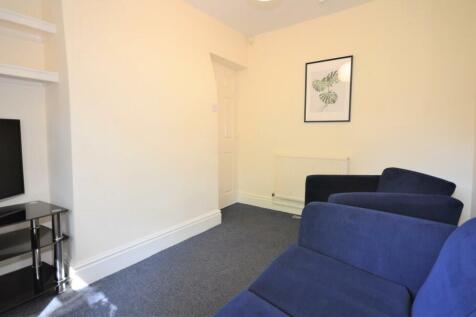 Flat-1-88-Brunswick-Street-Living-Room-2.JPG