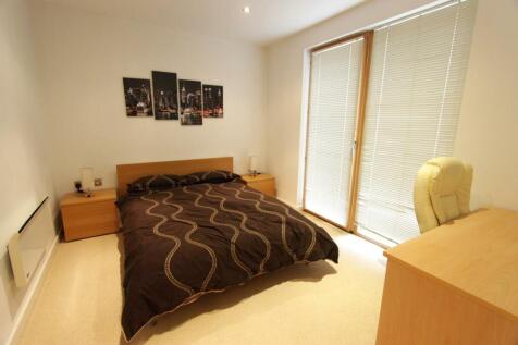 4. Bedroom 2 .JPG