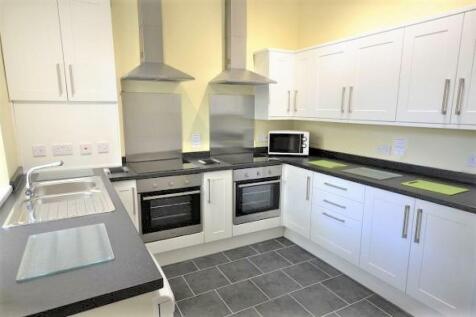 58-watson-rd-kitchen-1.990x0.jpeg